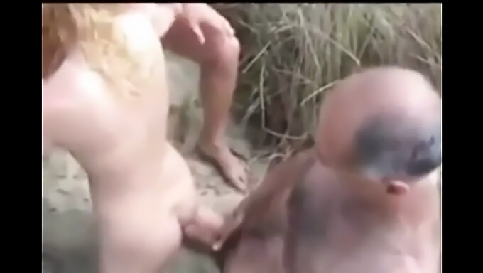 British Amateur Enjoys Public Sex On The Beach