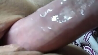 Wet And Wild: Amateur Couple Enjoys Dick In Pussy