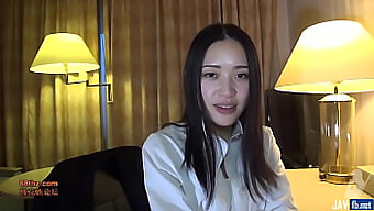 Japanese Amateur Girl Gets Her Mouth Filled With Cum