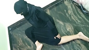 Arab Teen Enjoys Cock In Hijab