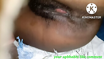 ভারতীয় (18+) মহিলা তার স্বামী দ্বারা প্রলুব্ধ হয়েছে